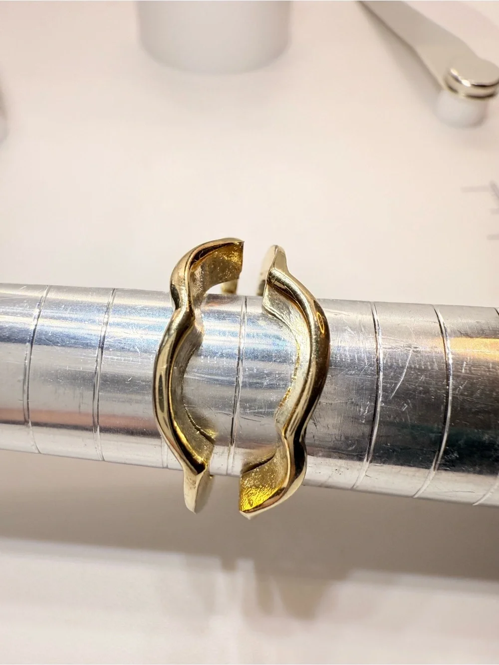 Gold Tone ring Size 5-1/4